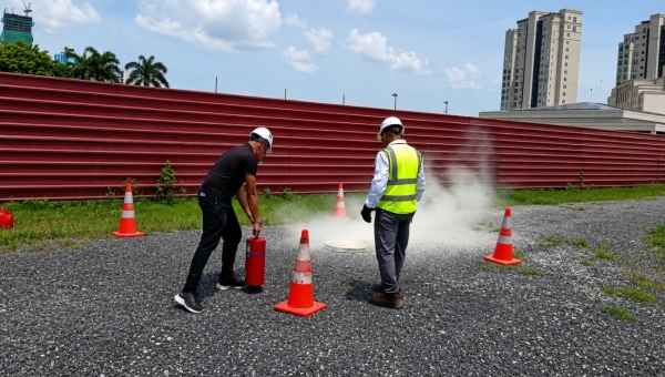 Curso de Manejo y Uso de Extintores en Panamá