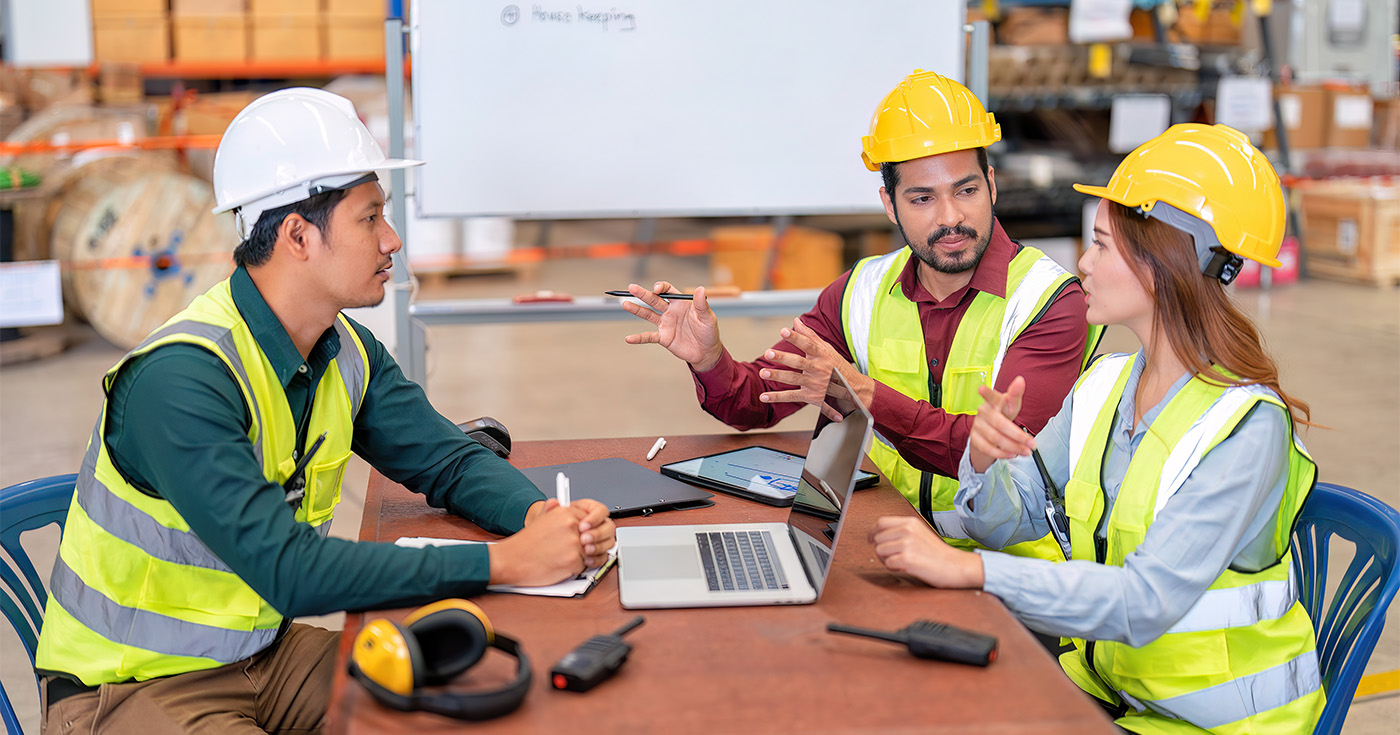 Desarrollo y ejecución de programas de capacitación continua en seguridad